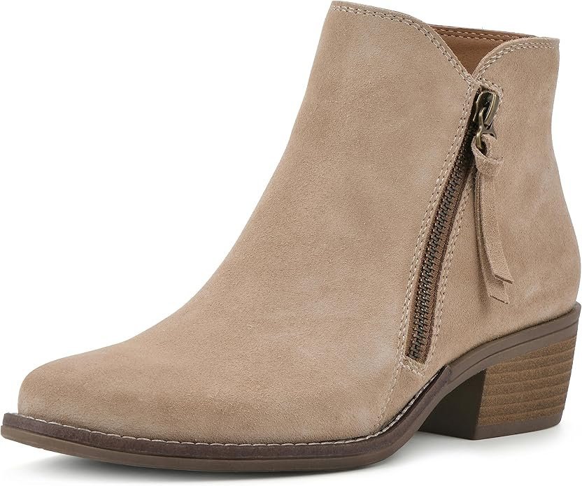 White Mountain Women's Suede Ankle Boot