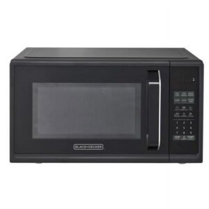 .9 cubic foot 900-watt microwave oven black